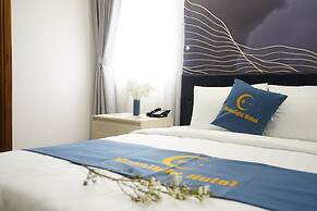 Moonlight Nha Trang Hotel