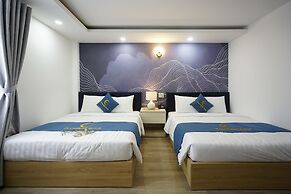 Moonlight Nha Trang Hotel