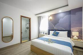 Moonlight Nha Trang Hotel