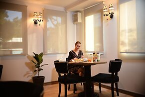 Anixi Hotel by AP