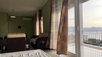 Azure Apartments by Kondo