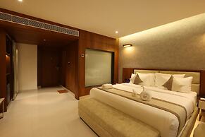 Royal Plaza Suites by RAK Rooms