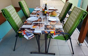 Apartment 4 Sleeps 4 Guests