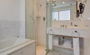 Roomo Etoile GeorgeV Itaim Residencial