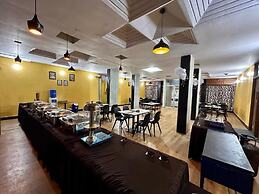 New Hotel Suhail