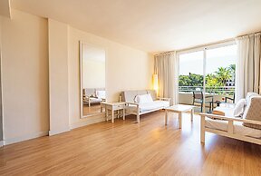 Intelier Rosella Hotel