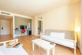 Intelier Rosella Hotel