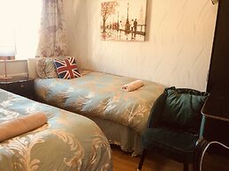 Centrally Located 4 Bedroom House