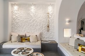 Numa Santorini