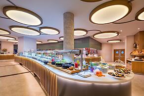 Rixos Park Belek - The Land of Legends Access