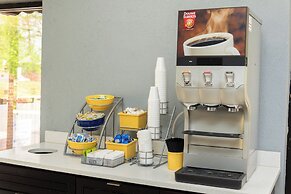 Columbus Inn and Suites