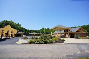 Columbus Inn and Suites