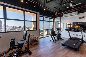 (902-B) Studio com Vista Mar e Comodidades