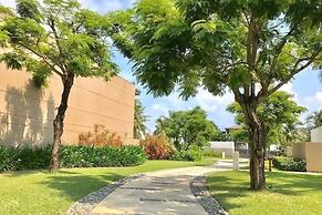 Beachfront Villa in Danang Resort & Spa