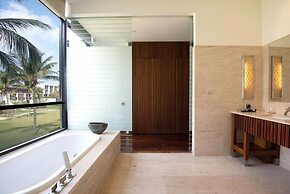 Beachfront Villa in Danang Resort & Spa