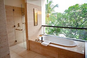 Beachfront Villa in Danang Resort & Spa