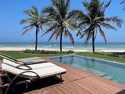 Beachfront Villa in Danang Resort & Spa