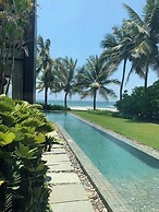 Beachfront Villa in Danang Resort & Spa