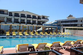 Atas Aqua  Otel Avsa