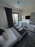 Atas Aqua  Otel Avsa