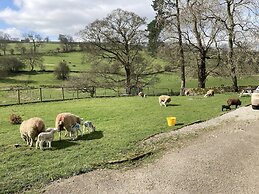 Gratton Grange Farm Holiday Cottage