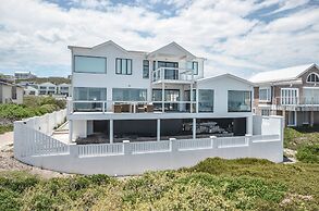 Sandbanks Villa