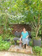 Ceylon Kingsmen Garden Hotel