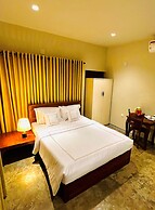 Ceylon Kingsmen Garden Hotel