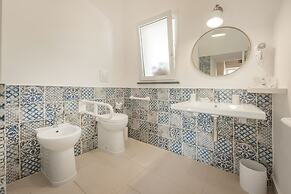 Calacala rooms, restaurant & farm experience