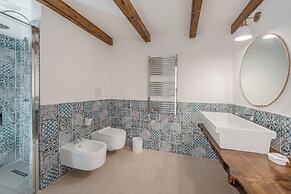 Calacala rooms, restaurant & farm experience