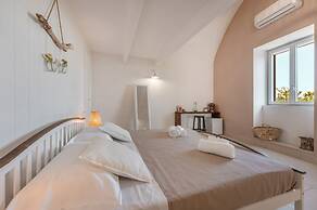 Calacala rooms, restaurant & farm experience