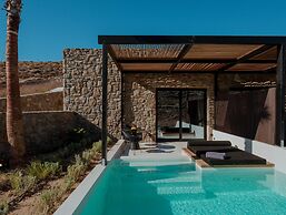 Ftelia Black Villas