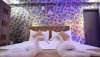 Tulsi Garden - Near Prem Mandir Vrindavan