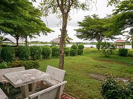 Beung Sampathuan Nakornchaisri Resort