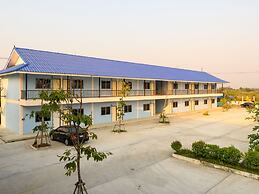 Beung Sampathuan Nakornchaisri Resort