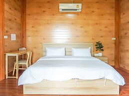 Beung Sampathuan Nakornchaisri Resort