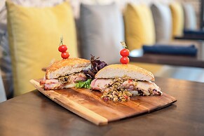 Hotel Indigo Panama City Marina by IHG