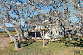 Anchors Away River House
