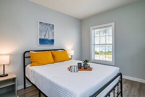 Anchors Away River House