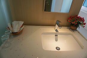 JOY Seaview Apartment in Cam Ranh Nha Trang