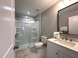 Sleeps +13 - 6 Bd Amazing Villa Private Pool 321cd 6 Bedroom Villa by 