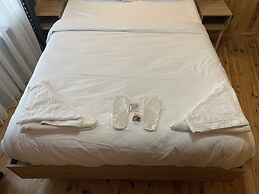 Golden Metro Boutique