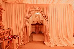 Imperial Glory Lodges