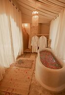 Imperial Glory Lodges