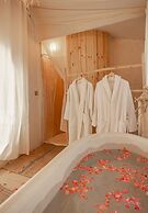 Imperial Glory Lodges