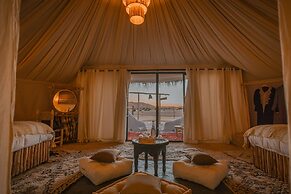 Imperial Glory Lodges