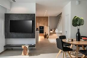 Made By The Sea Villas 21 Bdrm