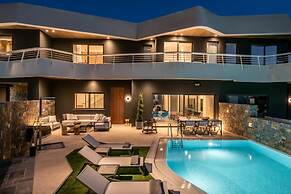 Made By The Sea Villas 21 Bdrm