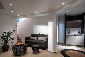 Made By The Sea Villas 21 Bdrm