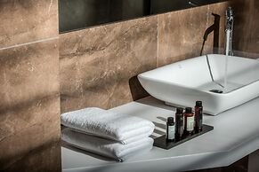 Made By The Sea Villas 21 Bdrm